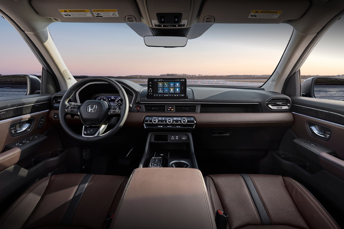 본 3혼다 내부1.jpg