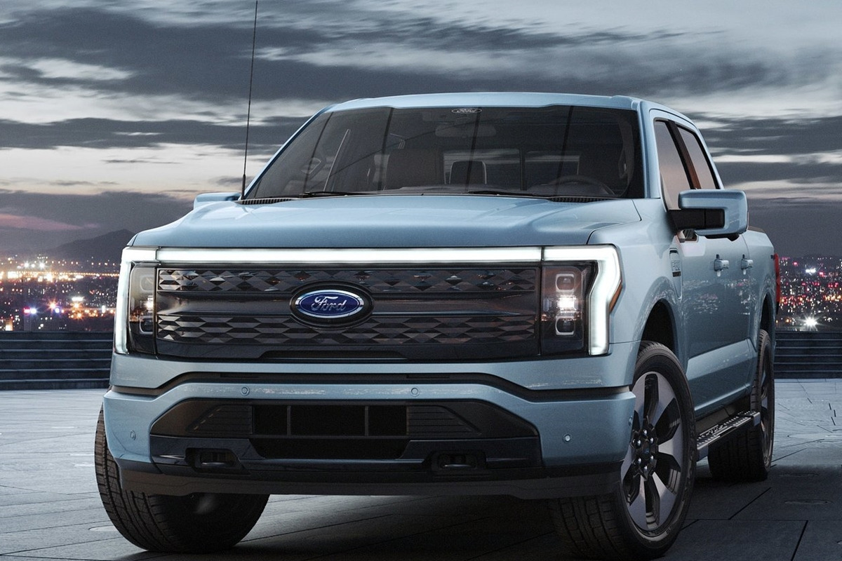 Ford-F-150_Lightning-2022-1280-01.jpg
