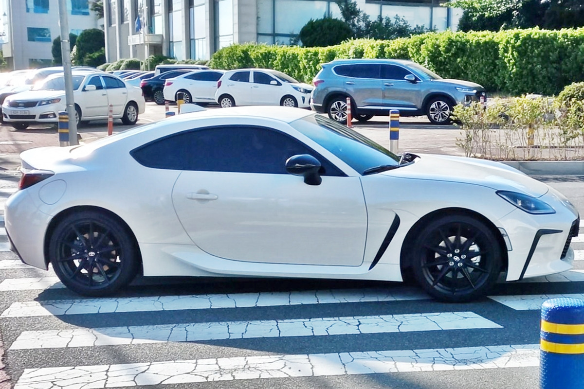 9_토요타 GR86_네이버 남차카페 '울산llGHIBLI'님.jpg