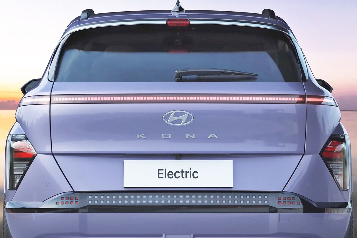 6_코나 일렉트릭_유튜브 채널 '현대자동차(AboutHyundai)'.jpg