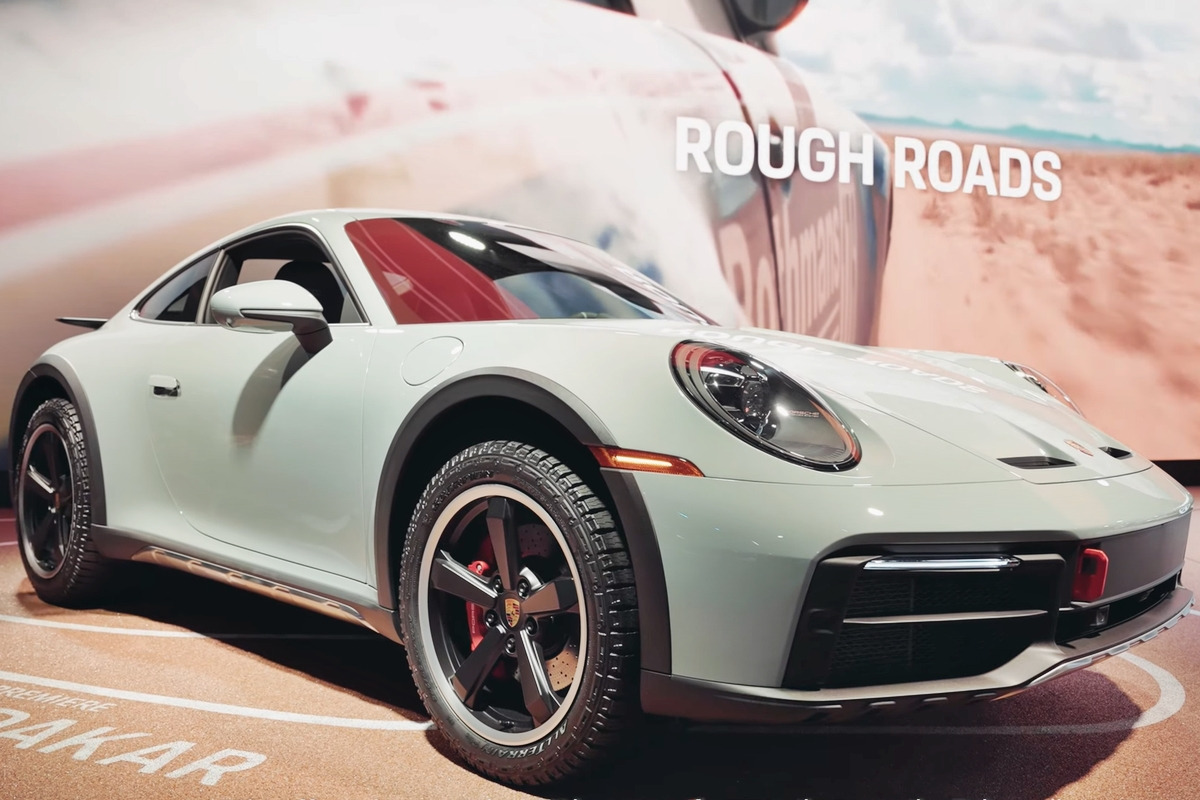 7_포르쉐 911 다카르_유튜브 채널 'ACCELER8'.jpg