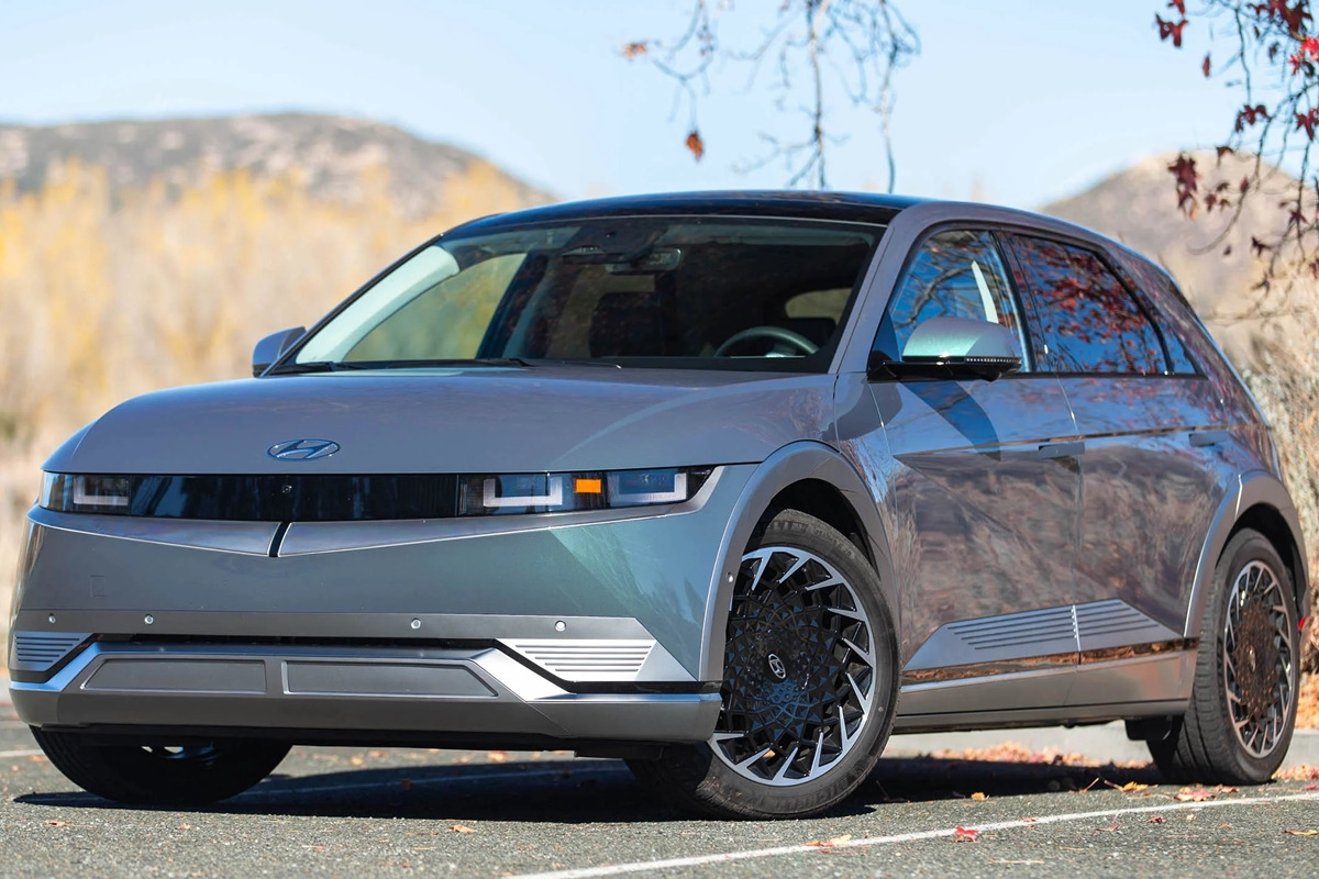 3_현대 아이오닉 5 미국 수출형_The Drive.jpg