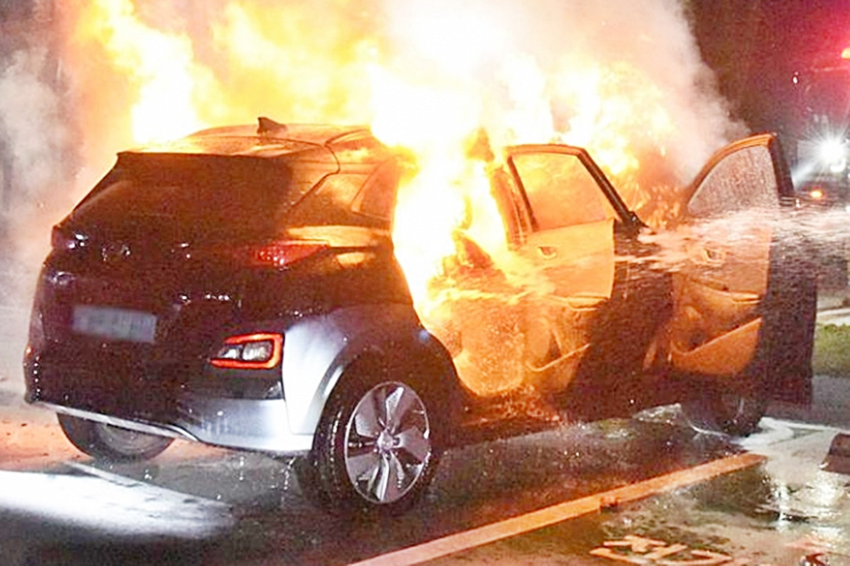 0_전고체 배터리 개발 현황_소방청.jpg