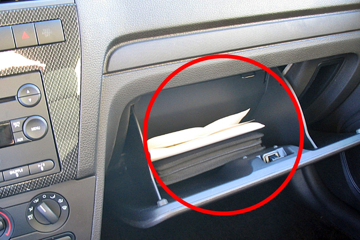 조수석글로브박스.jpg