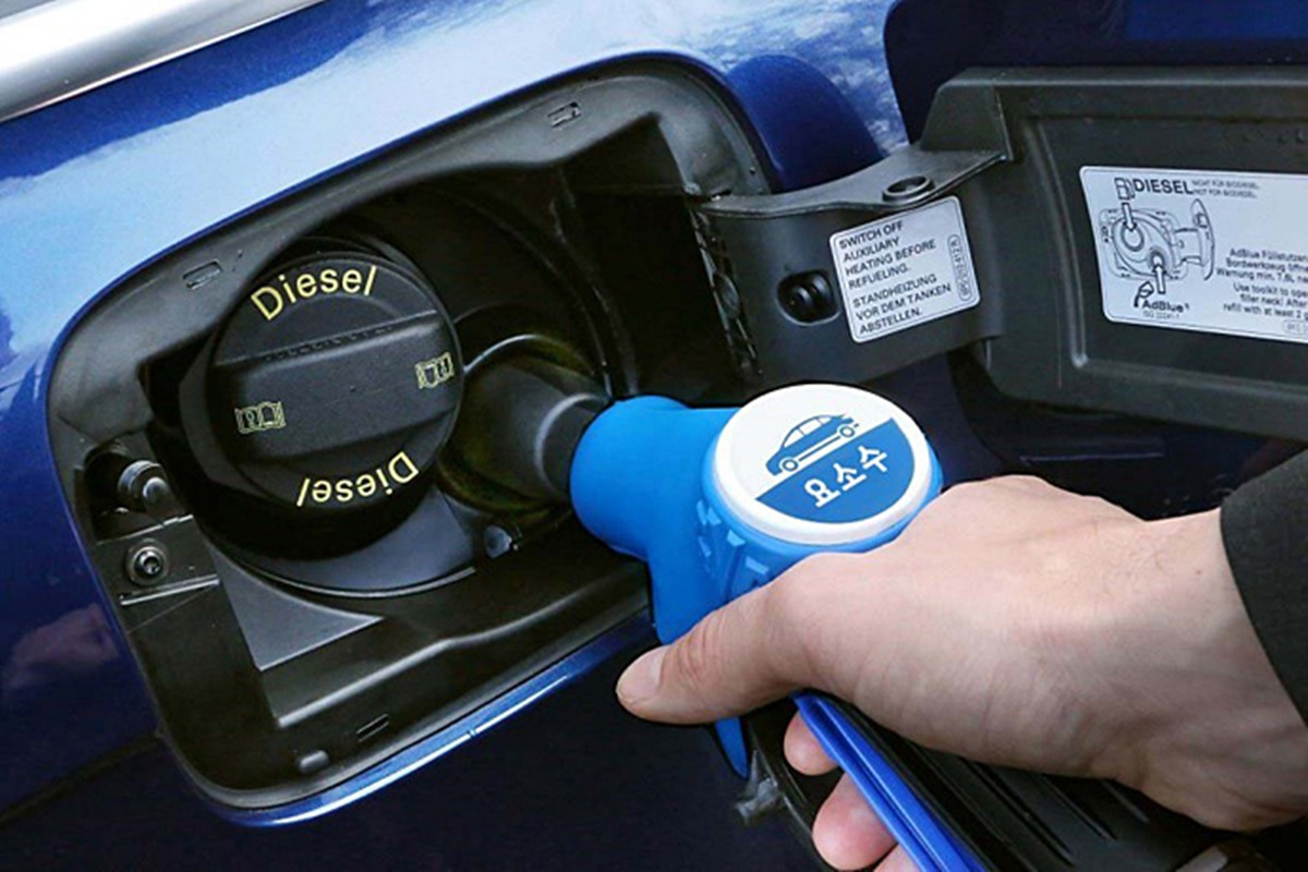 1_요소수 충전.jpg