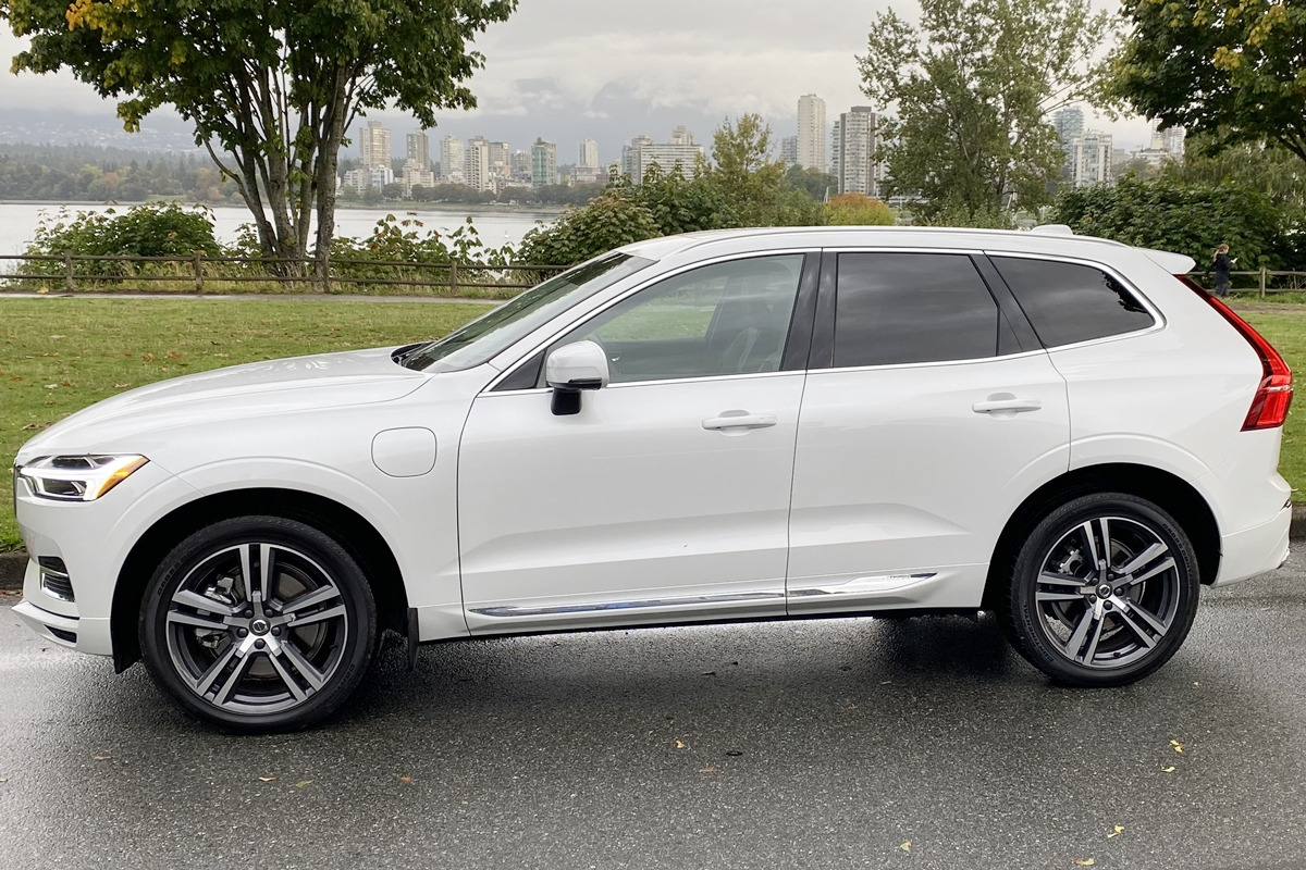 3_볼보 XC60 리차지_The Globe and Mail.jpg