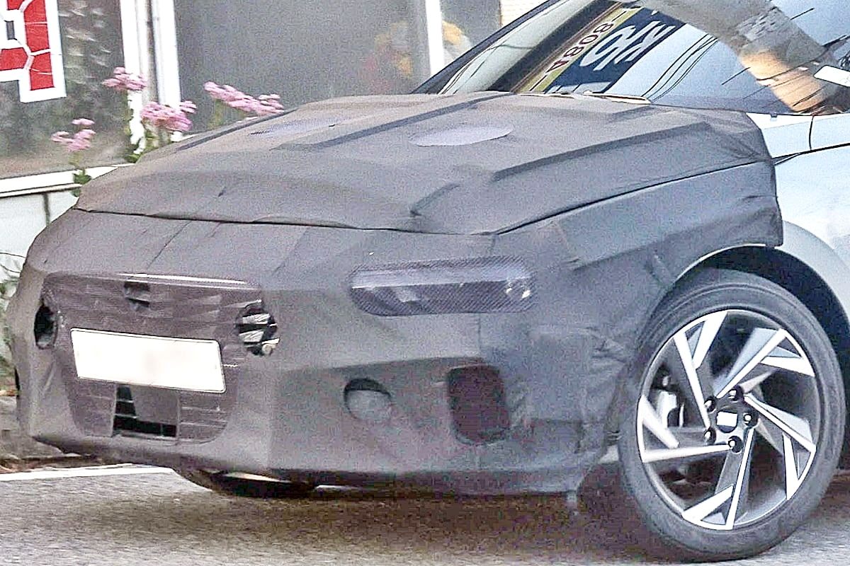 0_아반떼 페이스리프트 스파이샷_더 팰리세이드 순수오너클럽.jpg