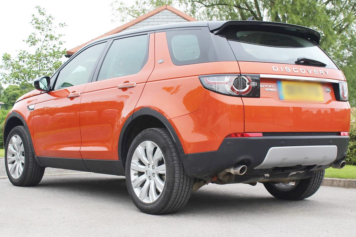 랜드로버 디스커버리 스포츠 사진 출처 = 'Simply Motor'.jpg