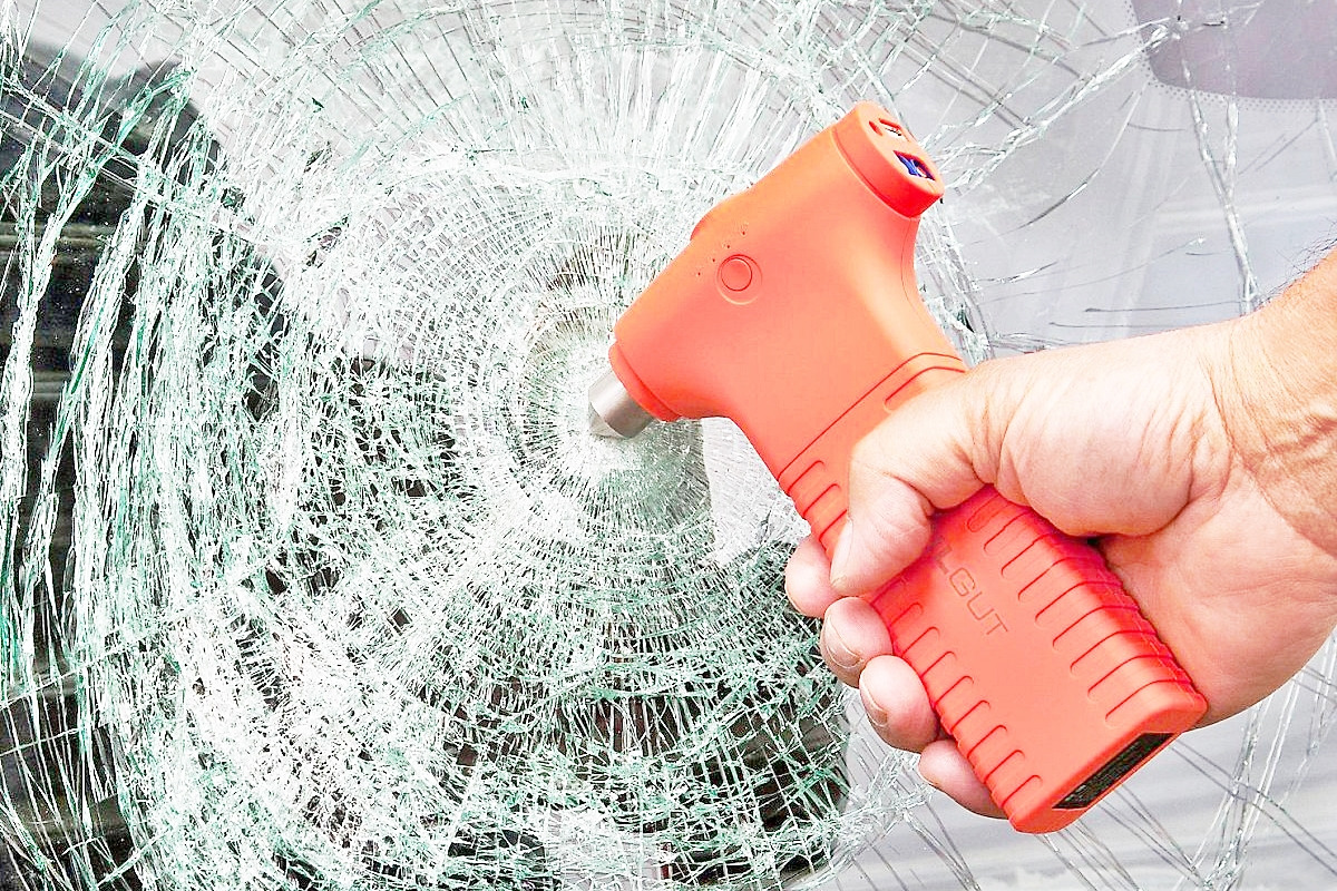 5_비상 탈출용 망치.jpg