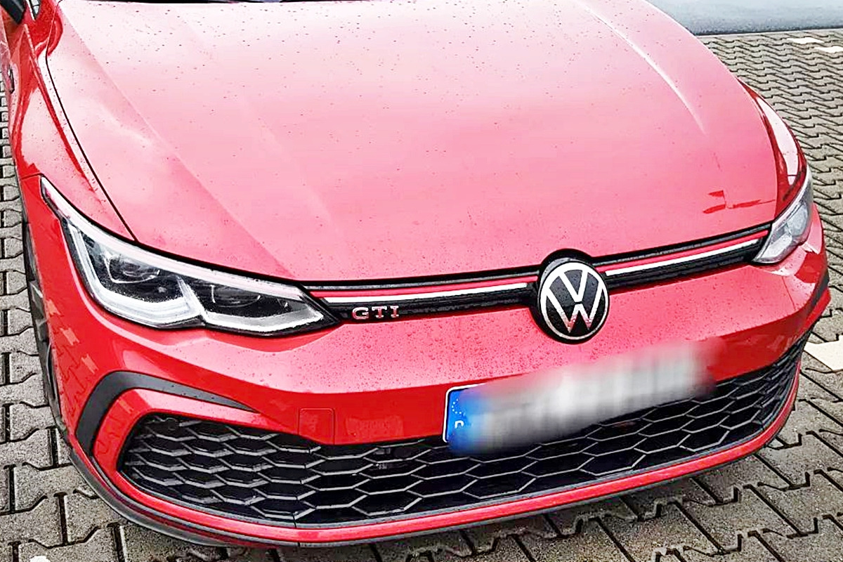 폭스바겐 골프.jpg