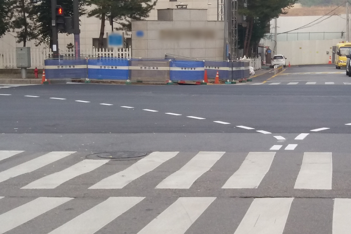 좌회전 유도선.jpg