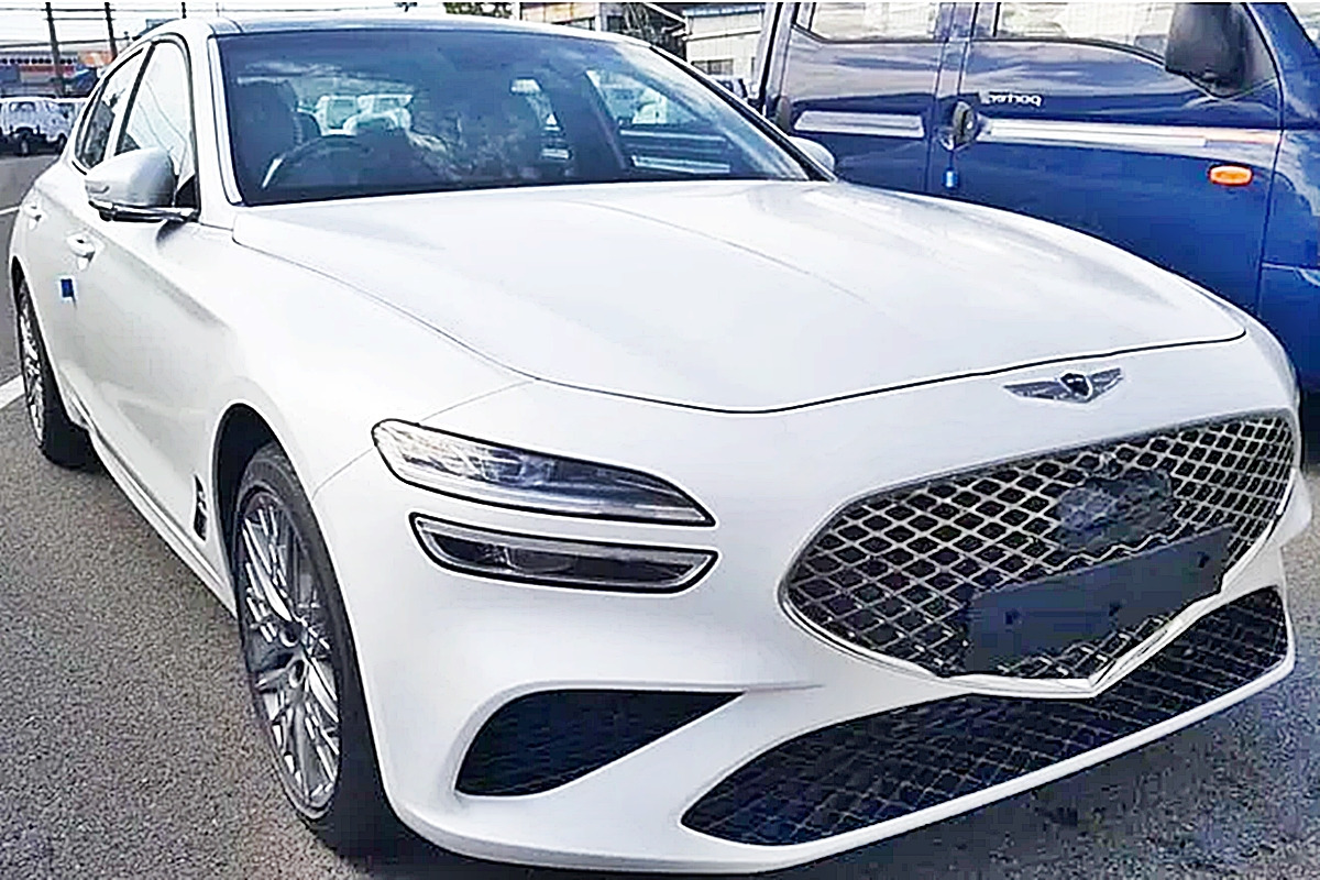 genesis G70.jpg