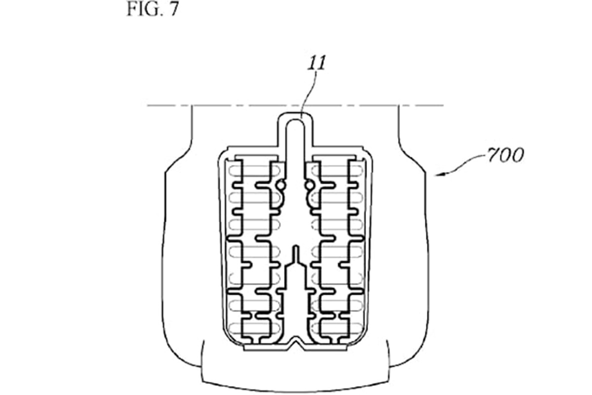 2_현대차 골반 에어백 특허_CarBuzz.jpg