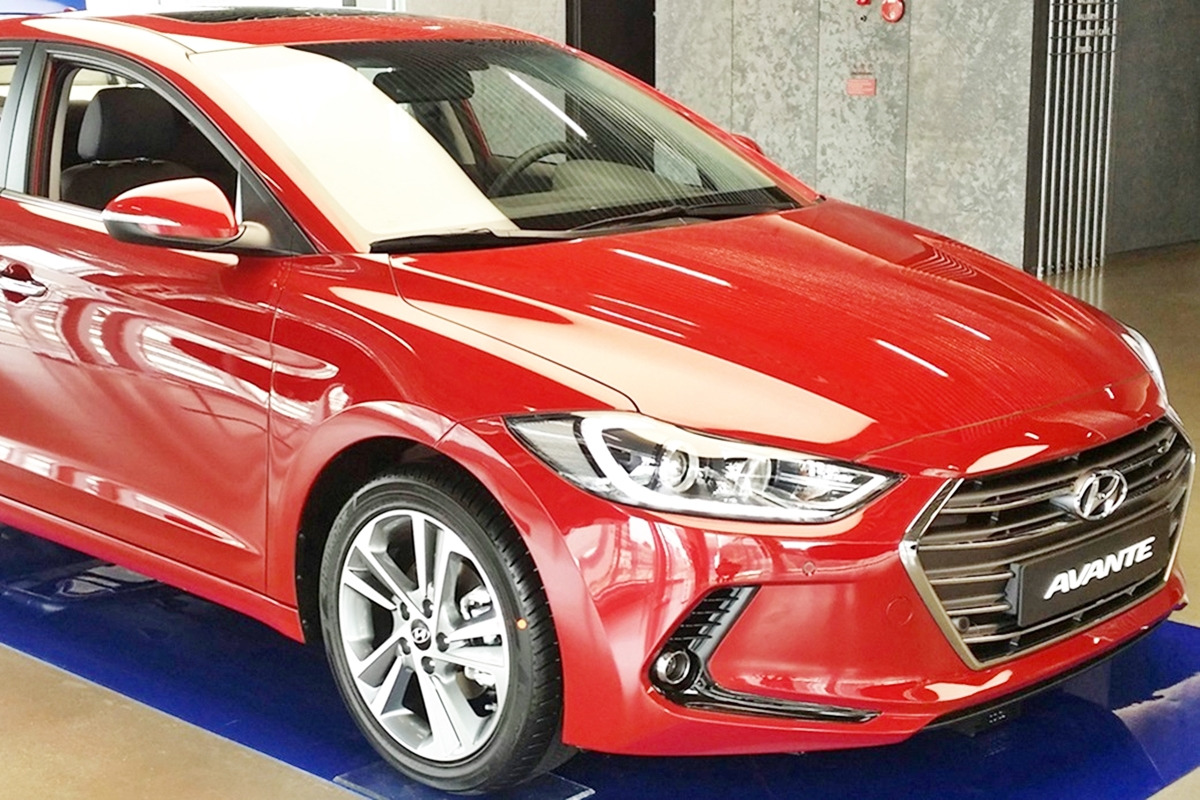 7_아반떼 AD_Wikipedia.jpg