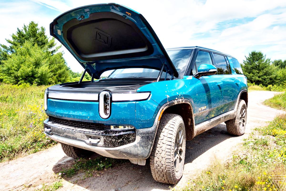 리비안 R1S 프렁크 The Verge.jpg