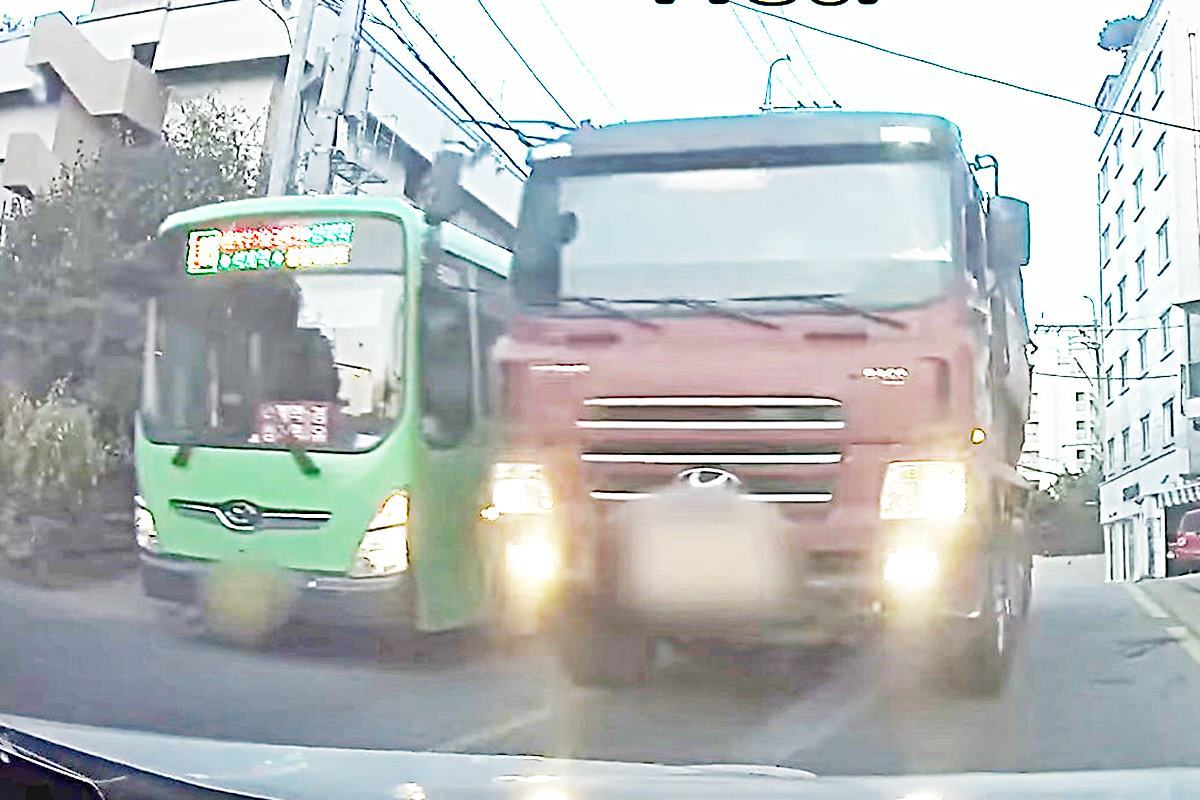 썸네일 사진 출처  = Youtube '그것이 블랙박스'.jpg