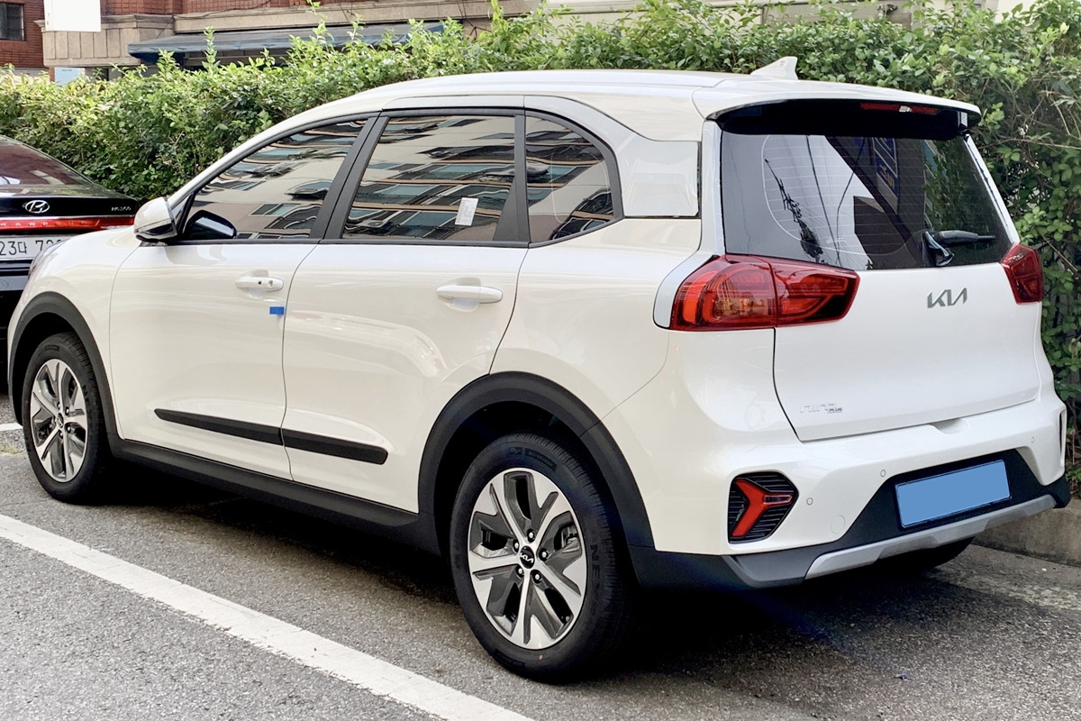 1_기아 니로 플러스_Wikipedia.jpg