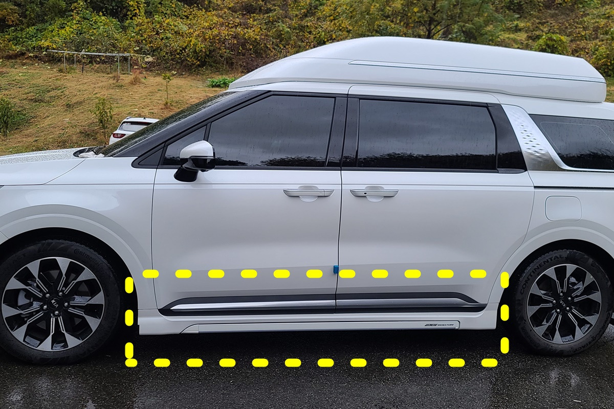 튜닝09 카니발 사이드스텝.jpg