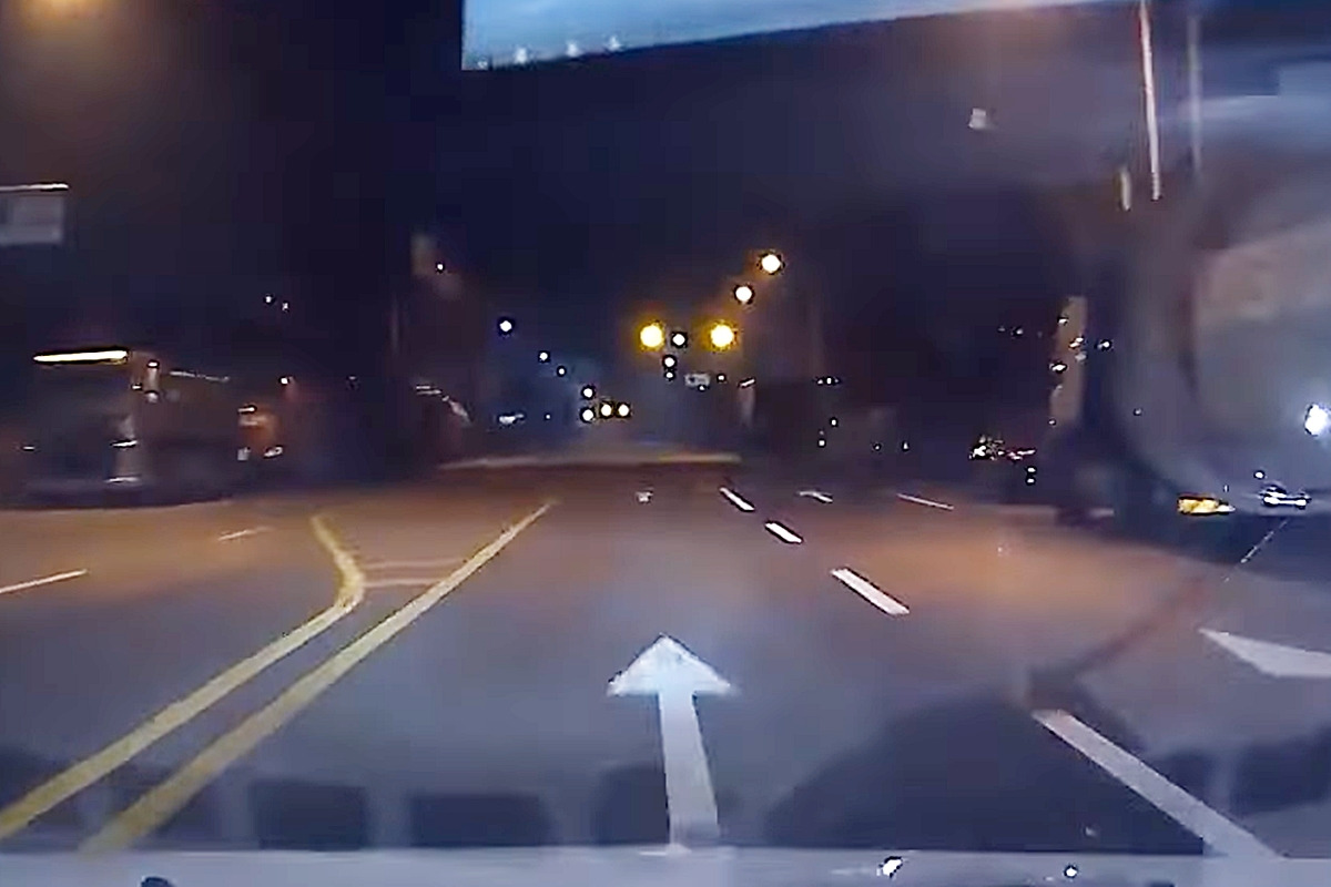 1_사고 전 블박 시점_유튜브 채널 '한문철 TV'.jpg