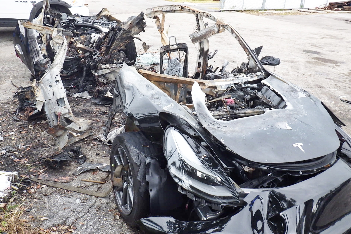 0_테슬라 사고_CNBC.jpg