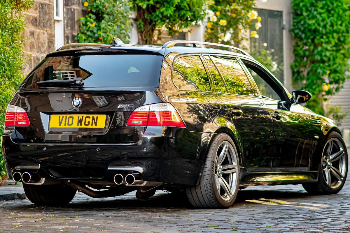 3_BMW E61 M5 투어링_Reddit.jpg