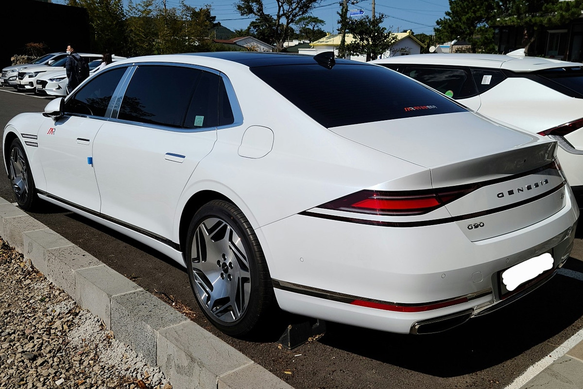 5_제네시스 G90 롱휠베이스_네티버 남차카페 'kitaFan'님.jpg