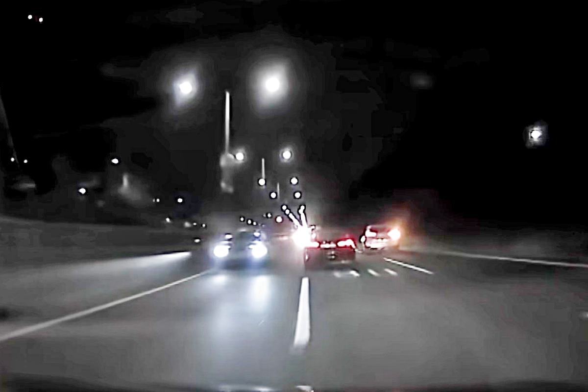 100km를 역주행으로 달린 차량 사진 출처 = Youtube '맨인블박'.jpg