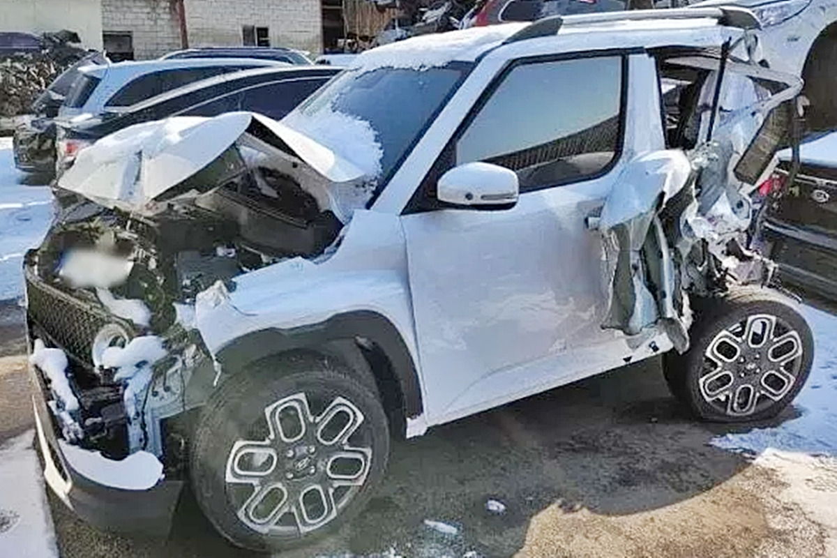 6_현대 캐스퍼 사고 차량_인사이트.jpg