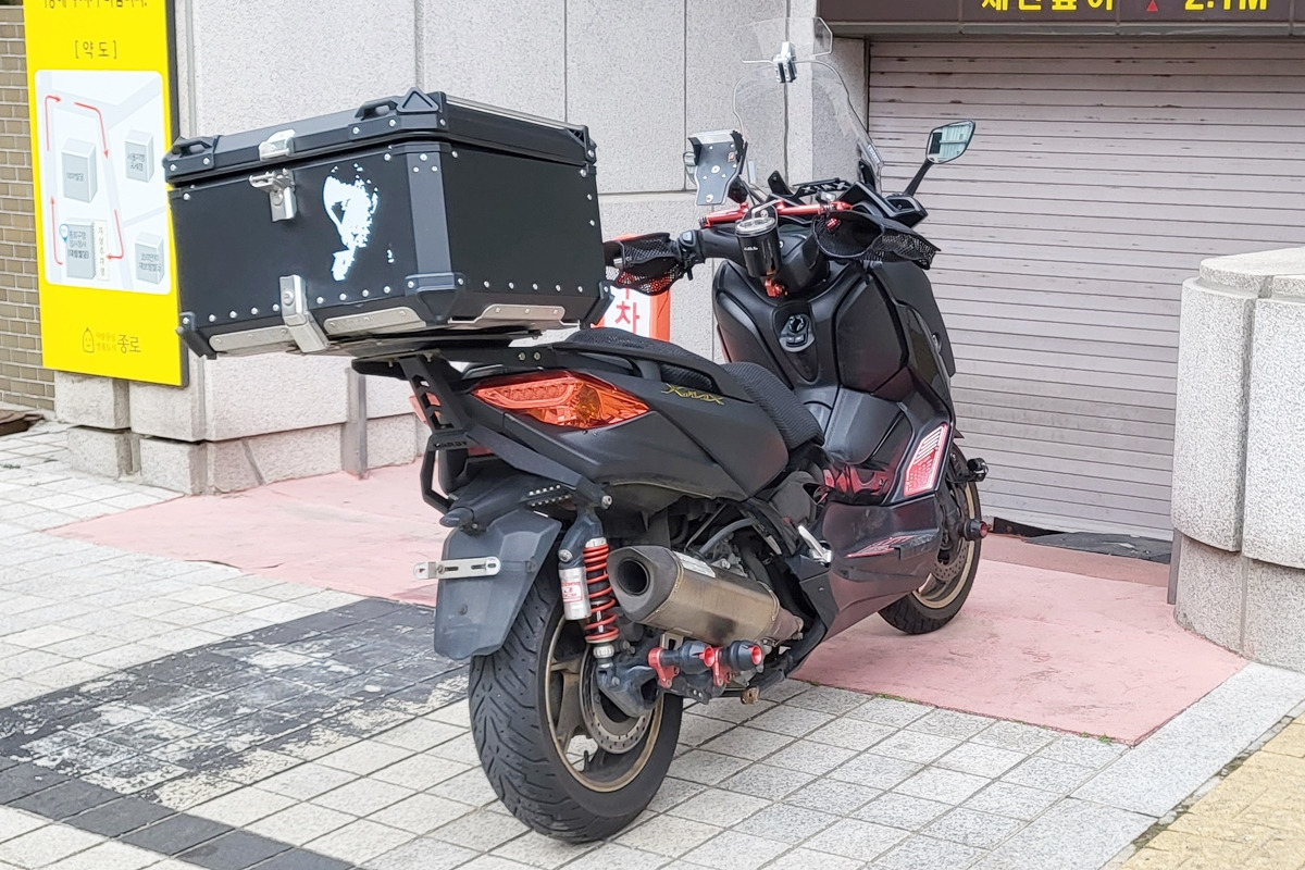 6_번호판 없는 오토바이_클리앙.jpg