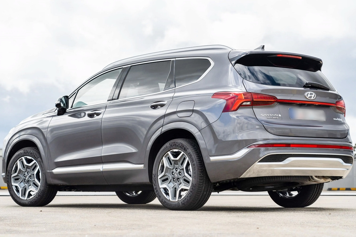 4_현대 싼타페_Car Expert.jpg