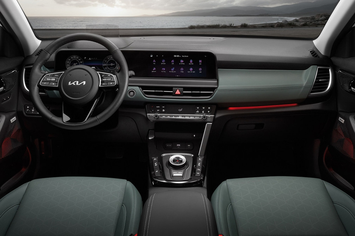 그래비티 미드나잇 그린 인테리어.jpg