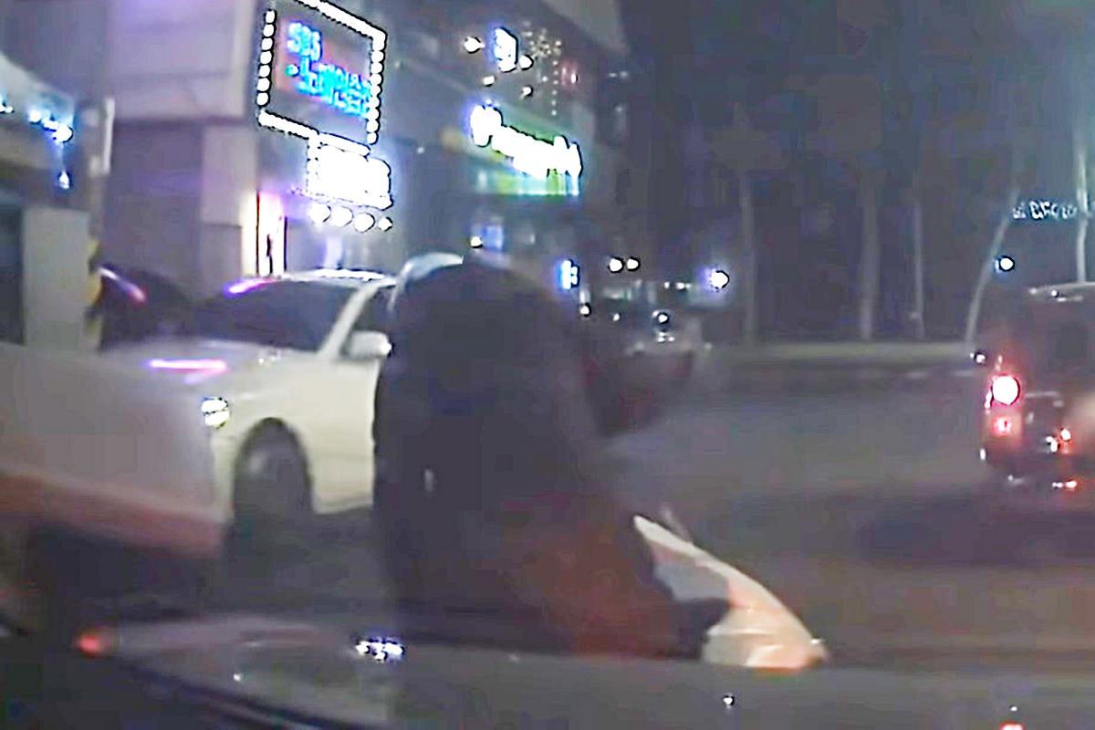 보험 사기가 의심되는 사고, 사건과 무관한 사진 사진 출처 = Youtbe '한문철TV'.jpg