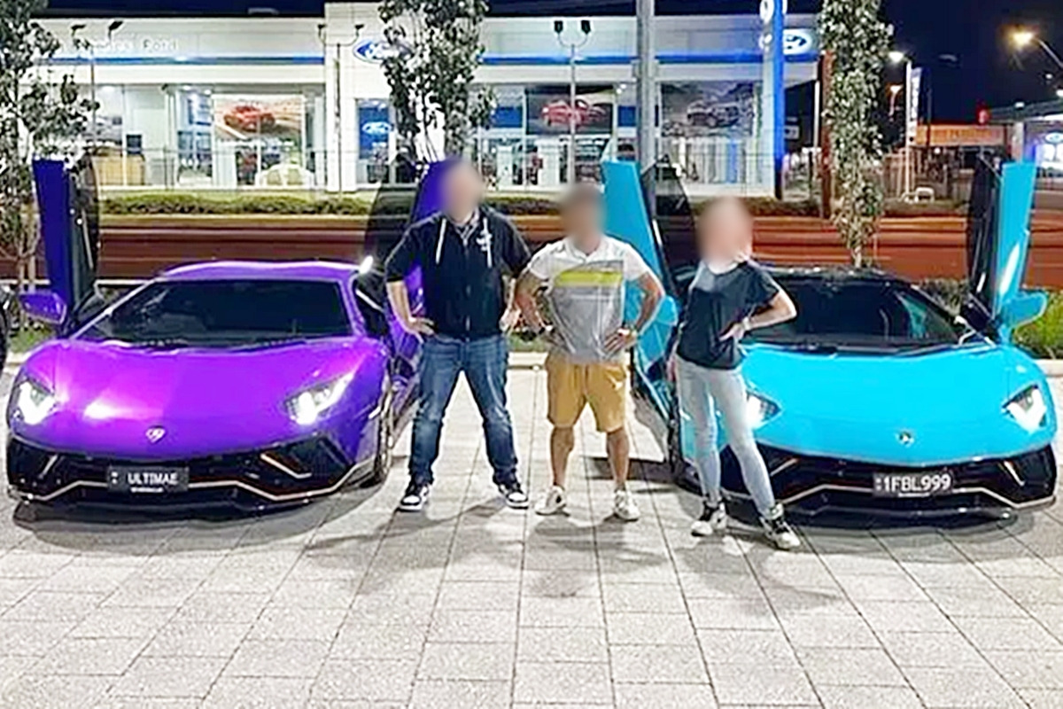 6_사고 전 아벤타도르.jpg