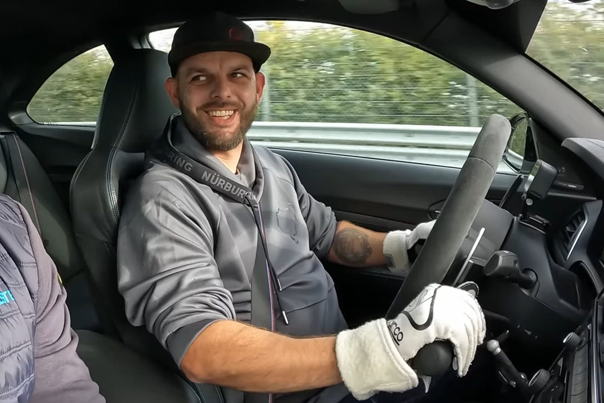 6_YouTube 'Misha Charoudin'.jpg