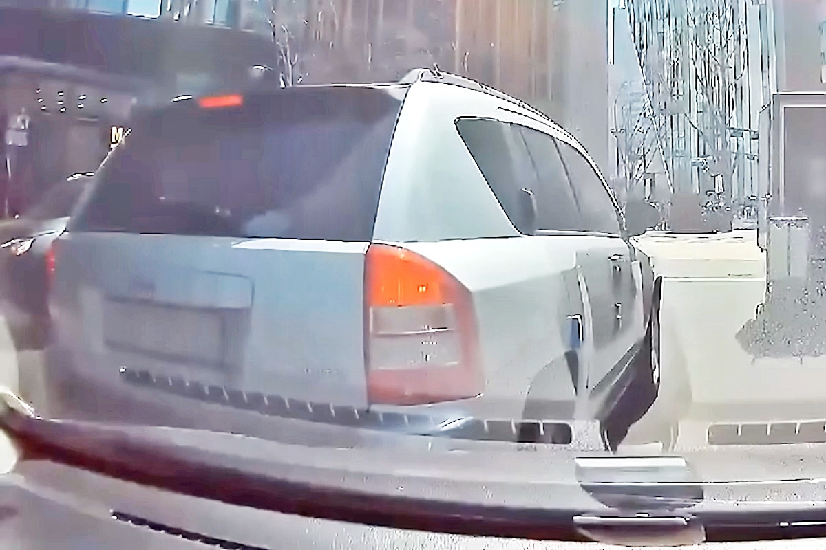 0_보복운전 고의 사고_유튜브 채널 '한문철 TV'.jpg