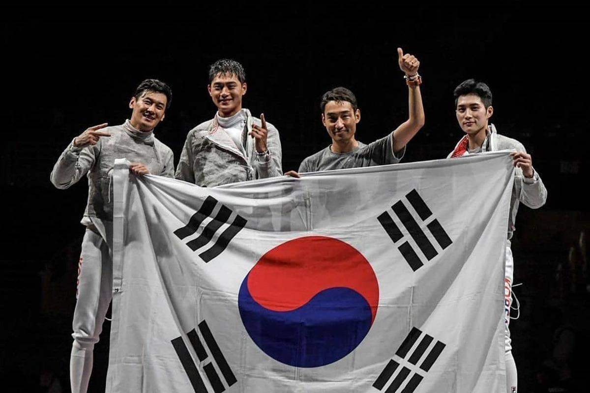 인 오상욱 단체.jpg