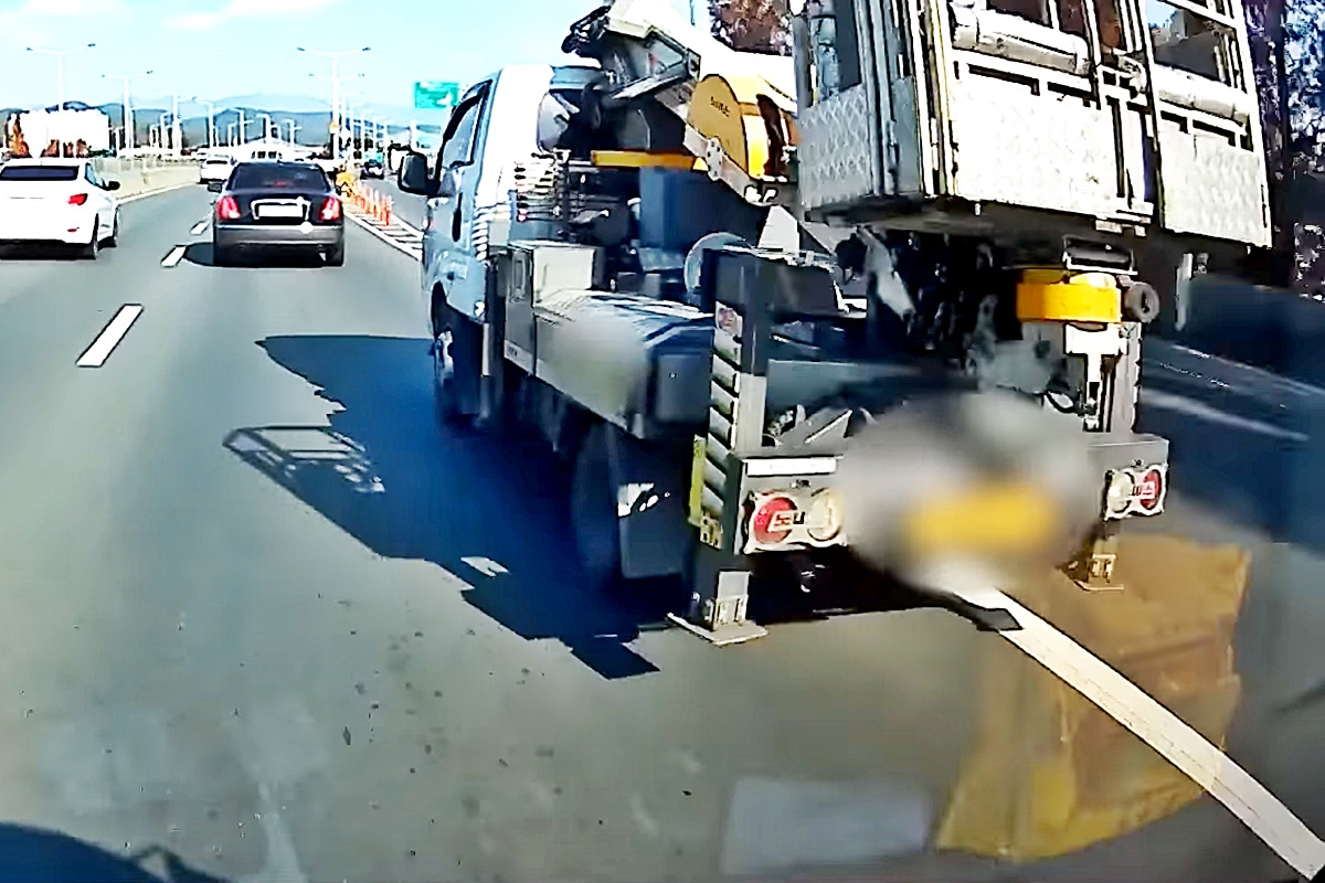 유튜브 채널 '그것이 블랙박스'_4.jpg