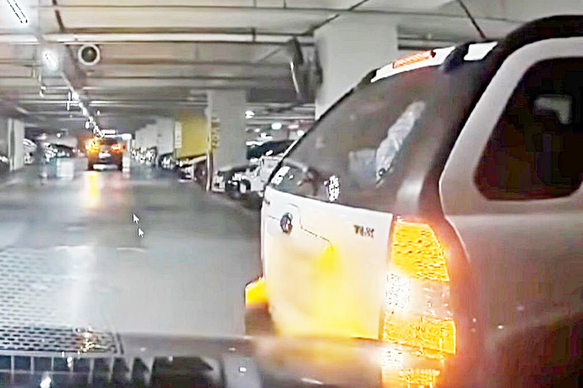 썸네일 사진 출처 = Youtube '한문철TV' 3.jpg