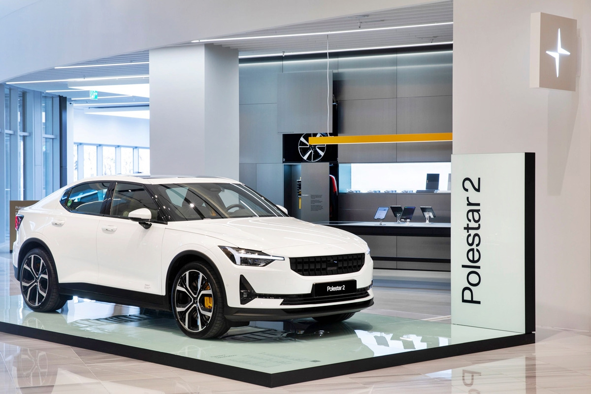 2_폴스타 전시장.jpg