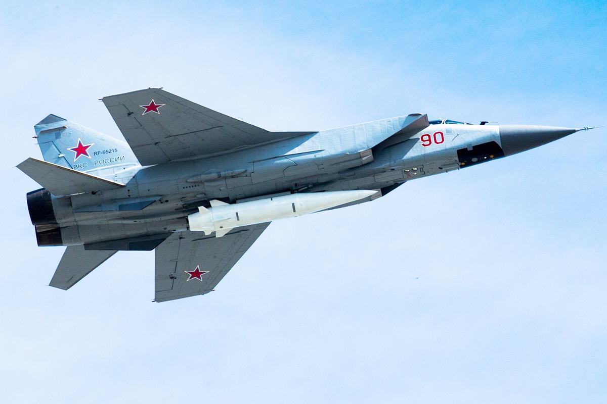 러시아의 킨잘 공대지 극초음속 미사일 사진 출처 = 'CNN'.jpg