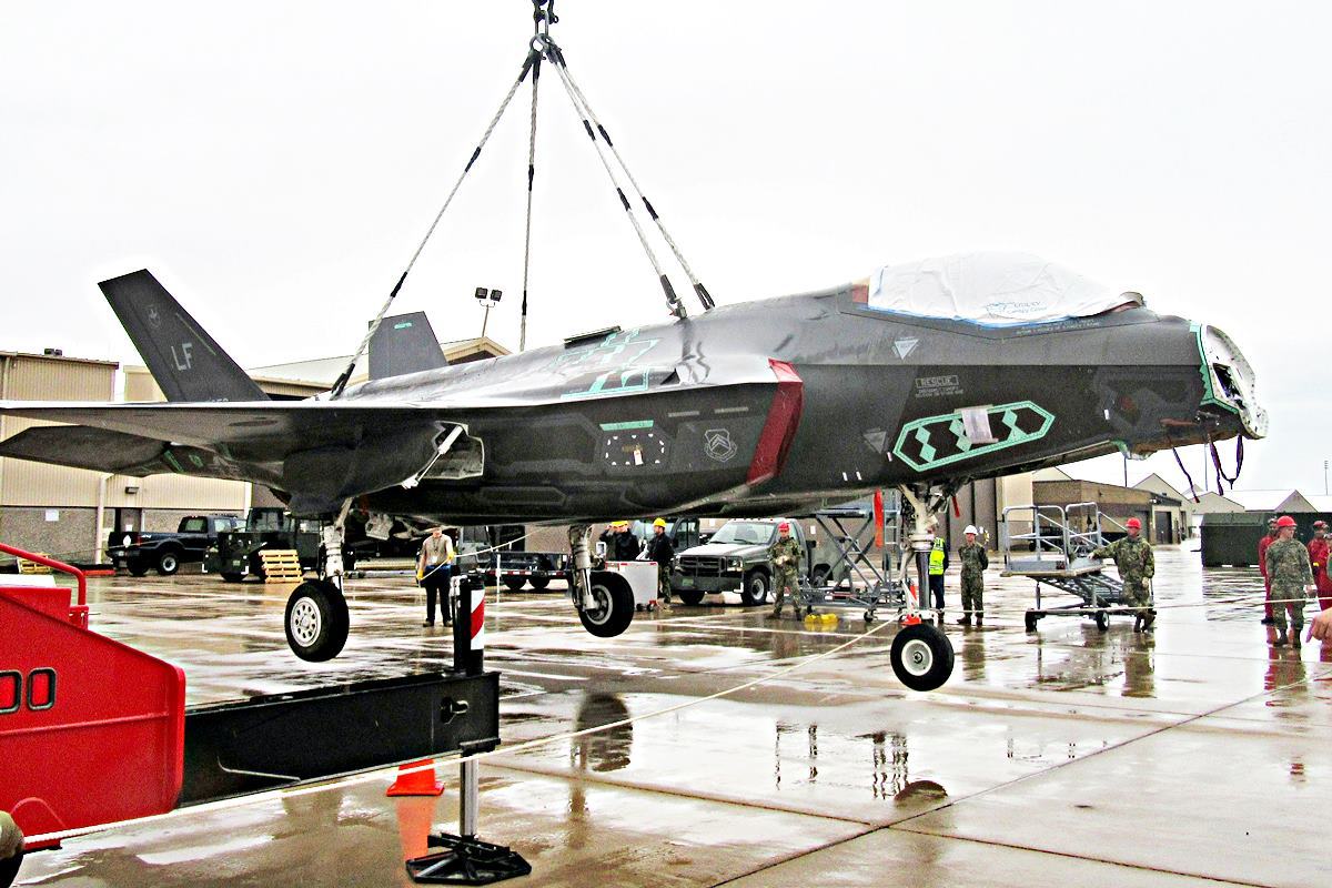 썸네일 Media Defense.jpg