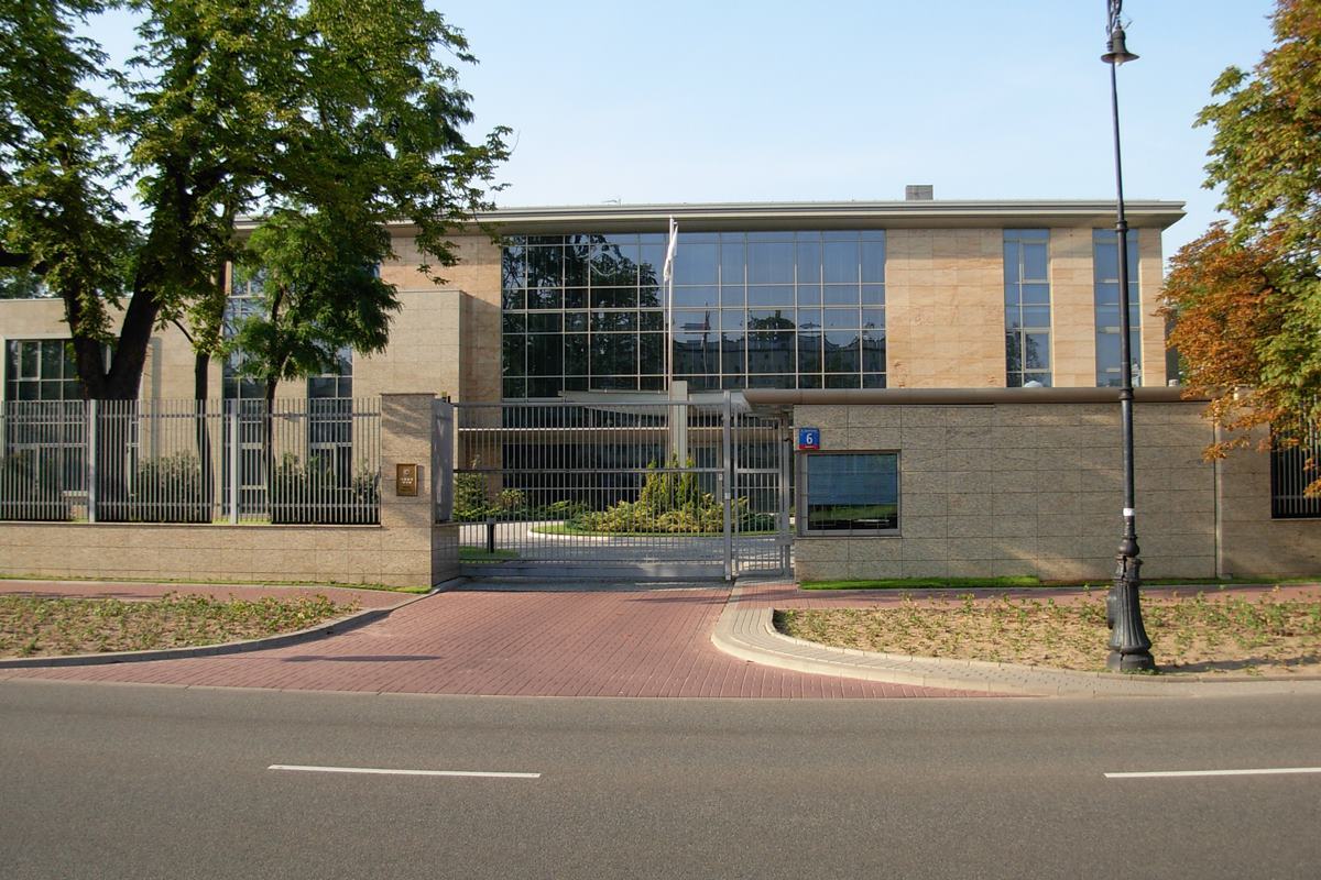 폴란드 주재 대한민국 대사관.jpg