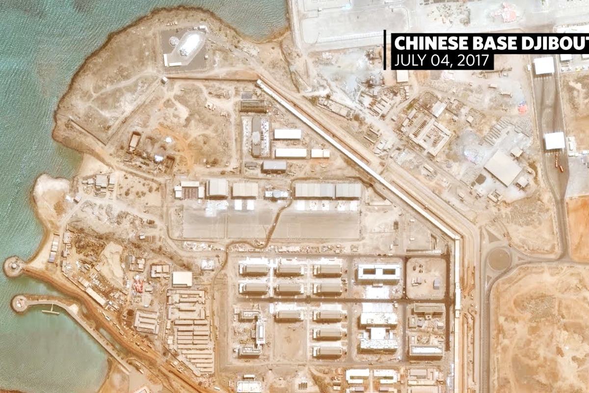 위성에서 촬영된 지부티 중국군 기지 Yotube RANE.jpg