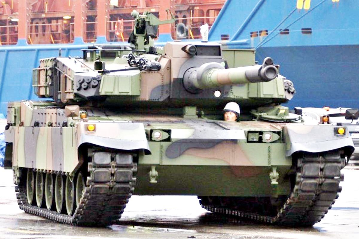 폴란드로 전달된 K-2 흑표 Defense Express.jpg