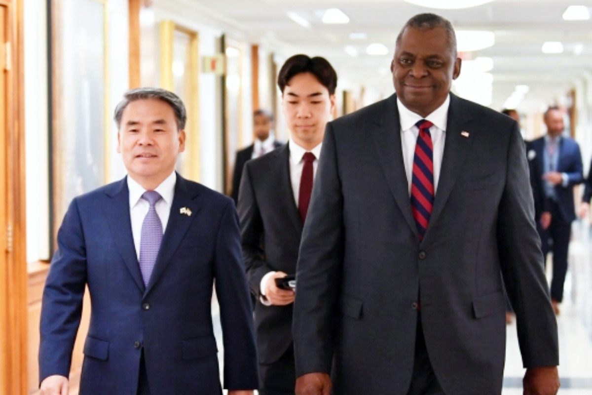 이중섭 한국 국방부 장관과 로이드 오스틴 미국 국방장관 뉴스1.jpg