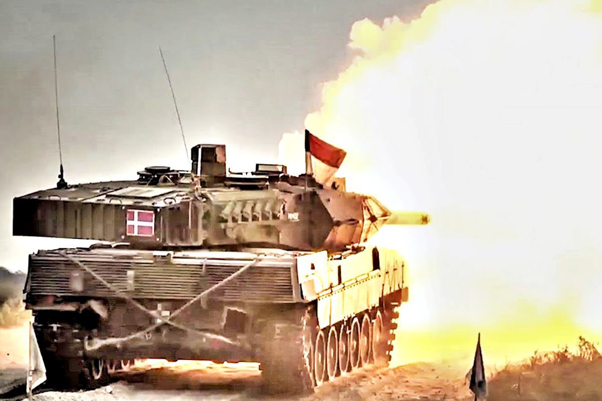 포를 발사하는 레오파트2 Youtube AiirSource Millitery.jpg