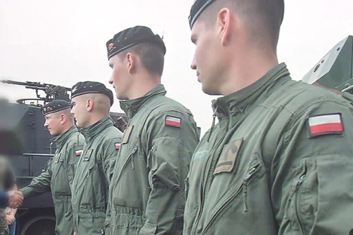 SBS 뉴스 폴란드 전차병들.jpg