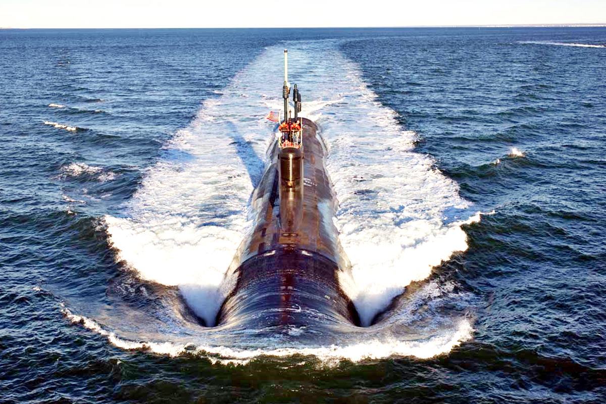 버지니아급 공격 잠수함 Military.com.jpg