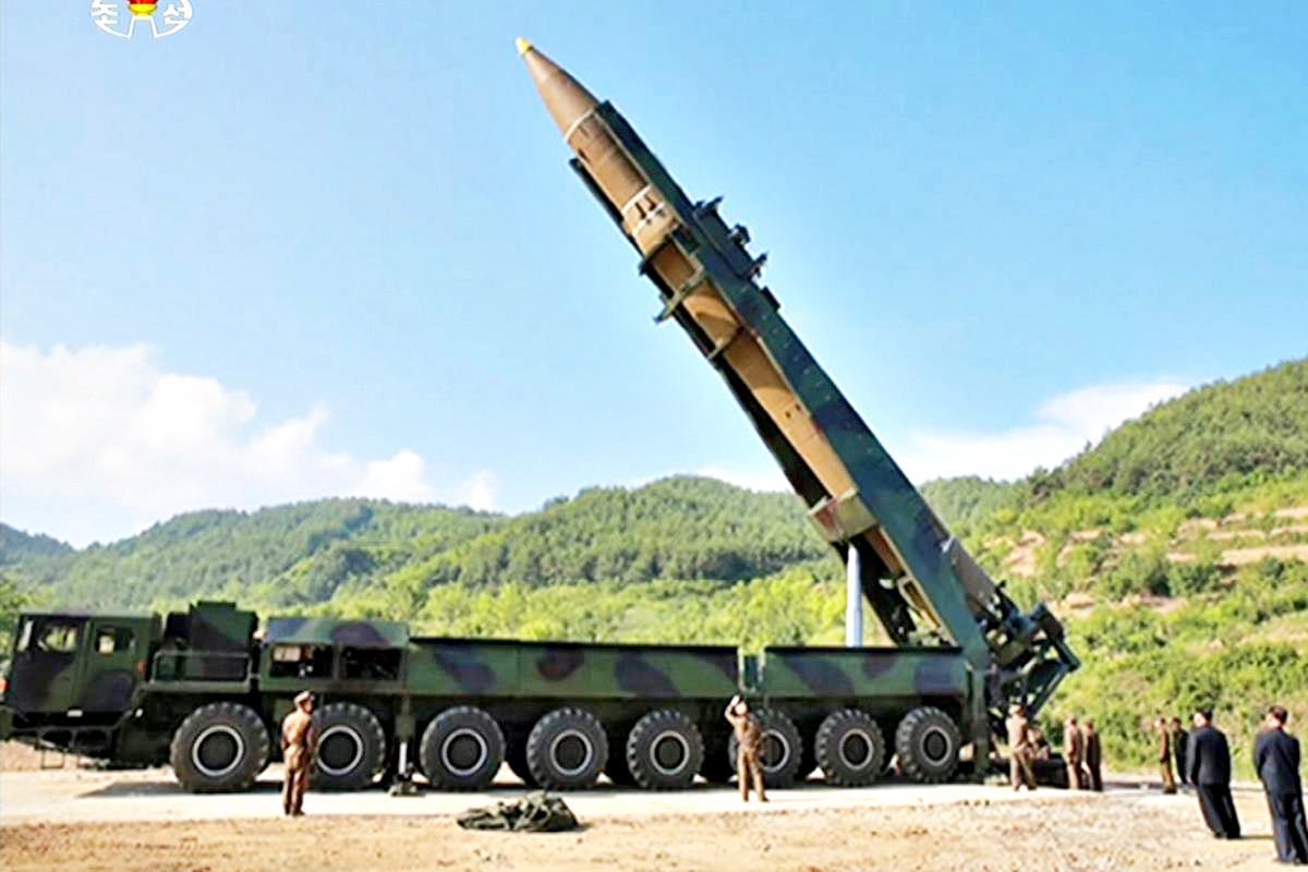 조선중앙통신 미사일.jpg