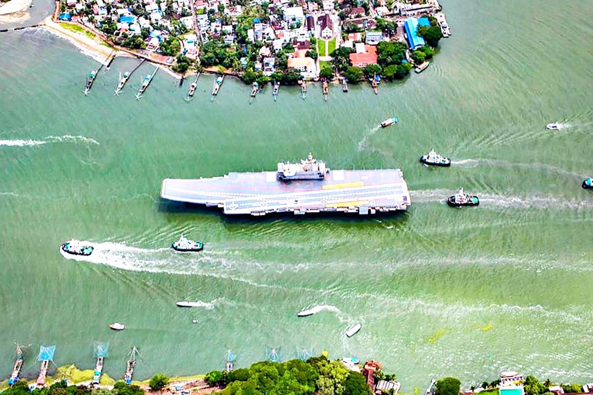 비크란트급 중항모 The Hindu.jpg